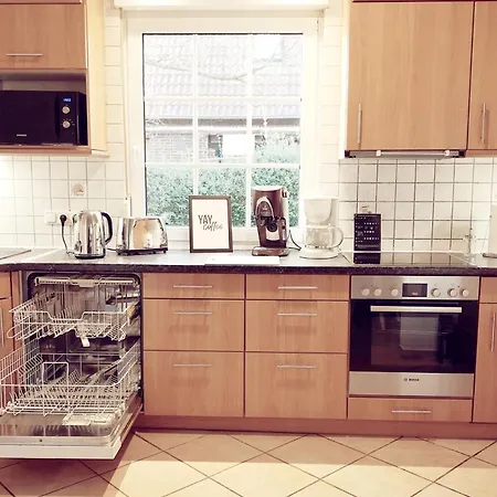 Ferienhaus Haus Meeresstern Esens, 3 Große Doppelbetten *